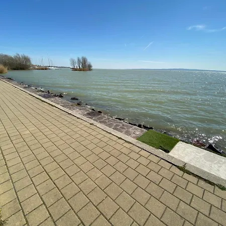 Dandelion Royal Homes Διαμέρισμα